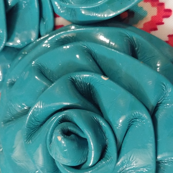 Vera Bradley Vinyl Purse, Used - Picture 6 of 7